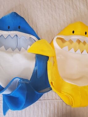 Plush Baby Shark Hooded Costume Tops in Bright Blue & Sunny Yellow